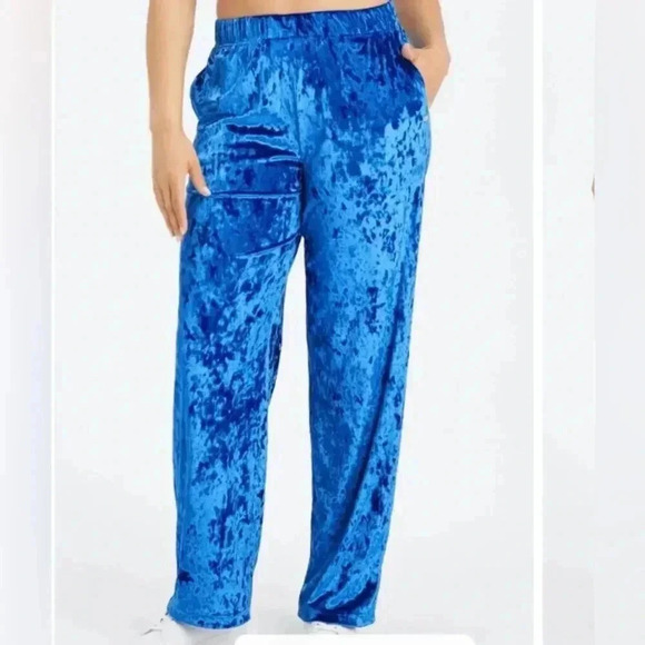 Fabletics Wide Leg Go To Velour Velvet Pants New Pull On Elastic High Waist - Picture 3 of 16